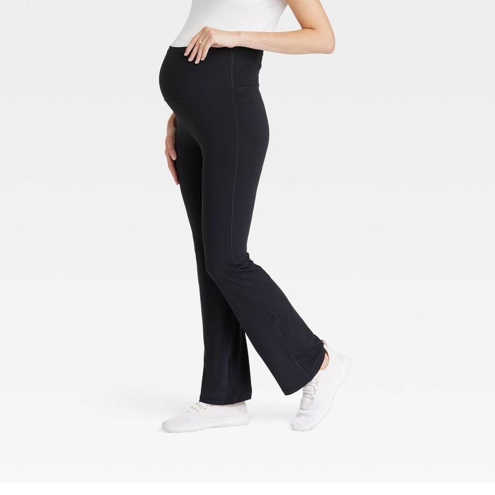 NWT Isabel Maternity Black Flare Pants ~ Medium